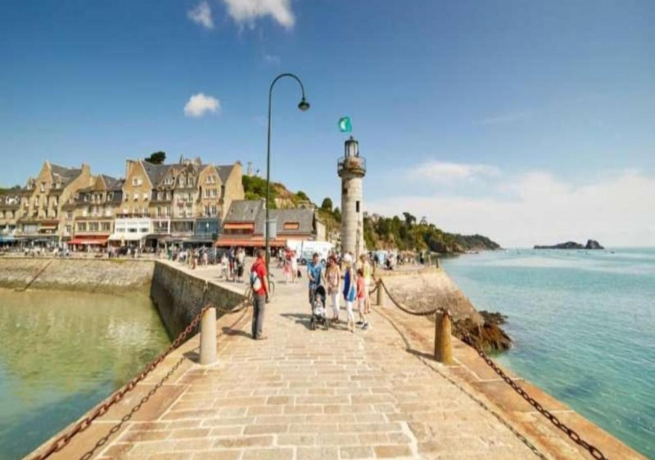 La Belle Mer By Mrodbnb - Appart Neuf - Vue Mer - 25M Plage & Resto - Cine - Cheminee - Popcorn Cancale Esterno foto